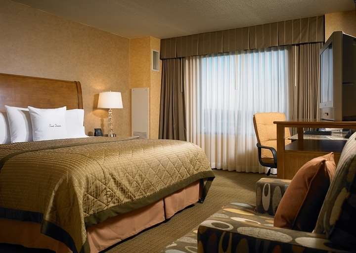 Doubletree Suites By Hilton Anaheim Resort/Convention Center Room photo